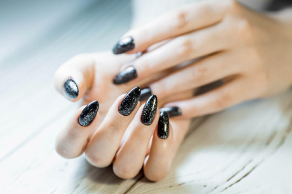Signature Gel Manicure